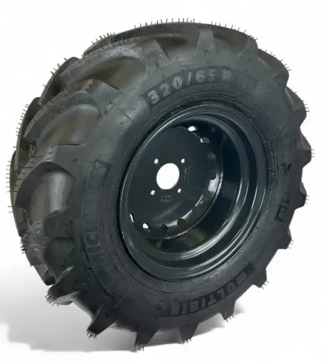 [Z7-KIT-M2DRMI] Roue droite M1/M2 avec pneu Michelin Multibib 320-65R16 107D